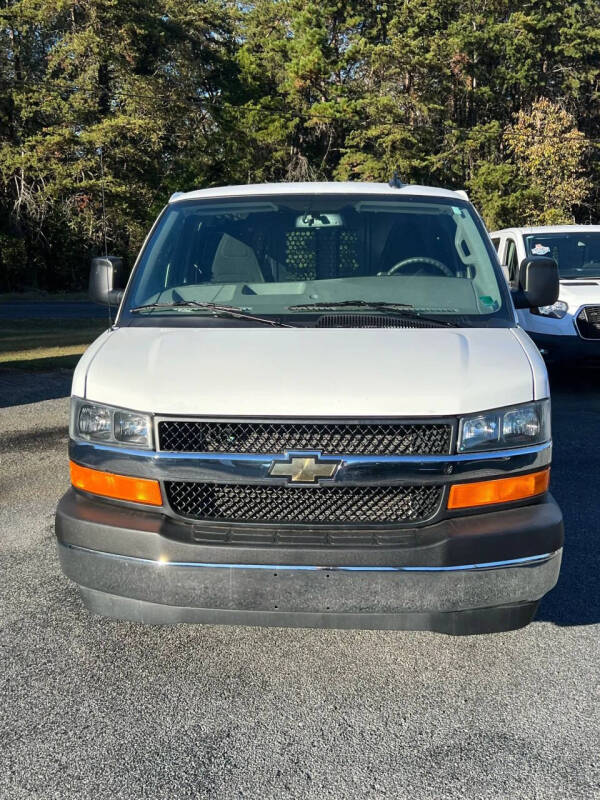 2024 Chevrolet Express 2500