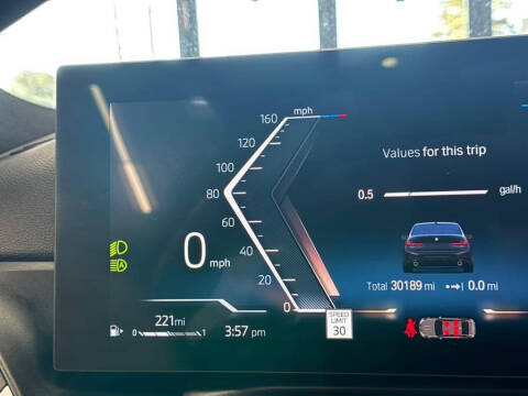 2024 BMW 3 Series 330i xDrive