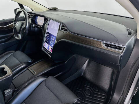 2016 Tesla Model X 60D