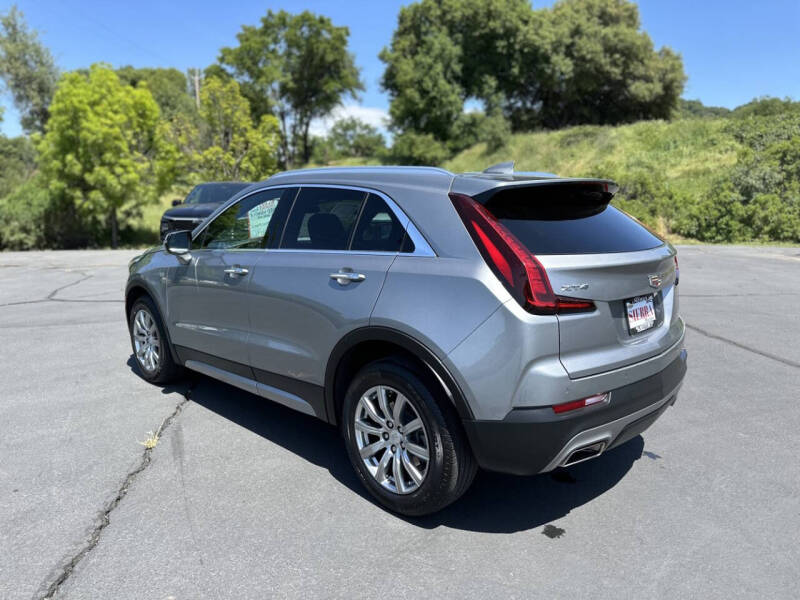 2023 Cadillac XT4 Premium Luxury