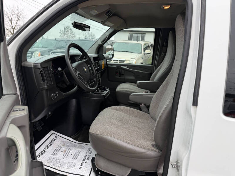 2013 Chevrolet Express LT 3500