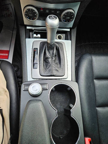 2011 Mercedes-Benz C-Class C 300 Luxury