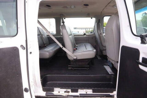 2008 Ford E-Series E-350 SD XLT