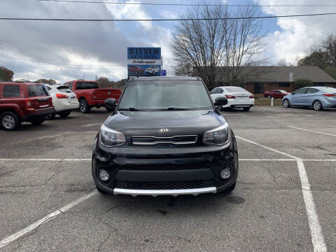 2017 Kia Soul +