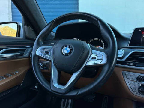 2018 BMW 7 Series 750i