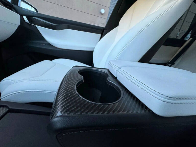 2019 Tesla Model X 75D
