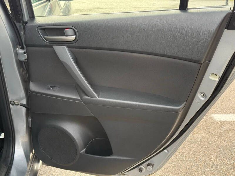 2012 Mazda MAZDA3 i Touring