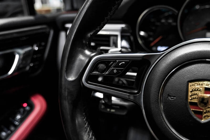 2017 Porsche Macan S