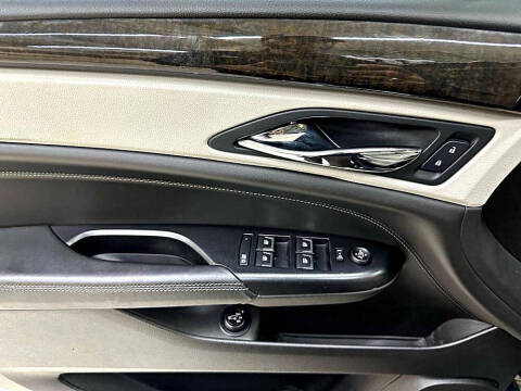 2016 Cadillac SRX Luxury Collection