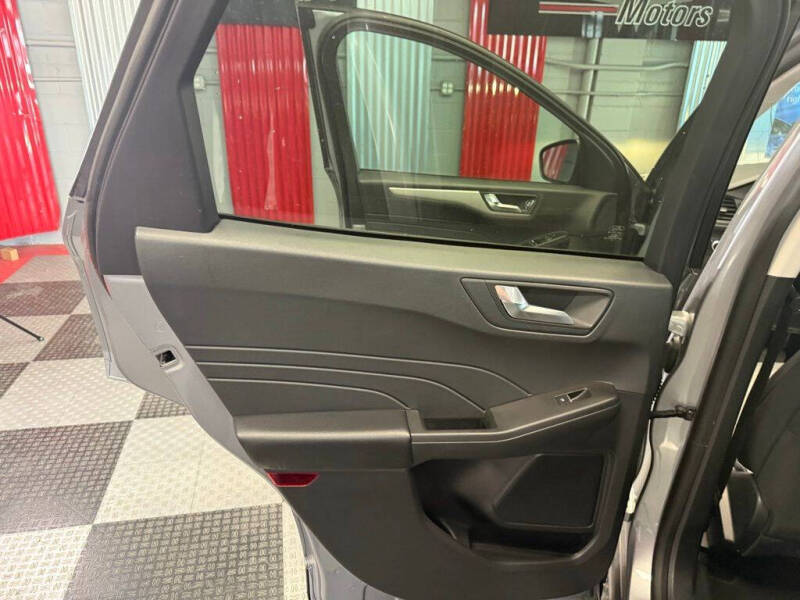 2021 Ford Escape SE