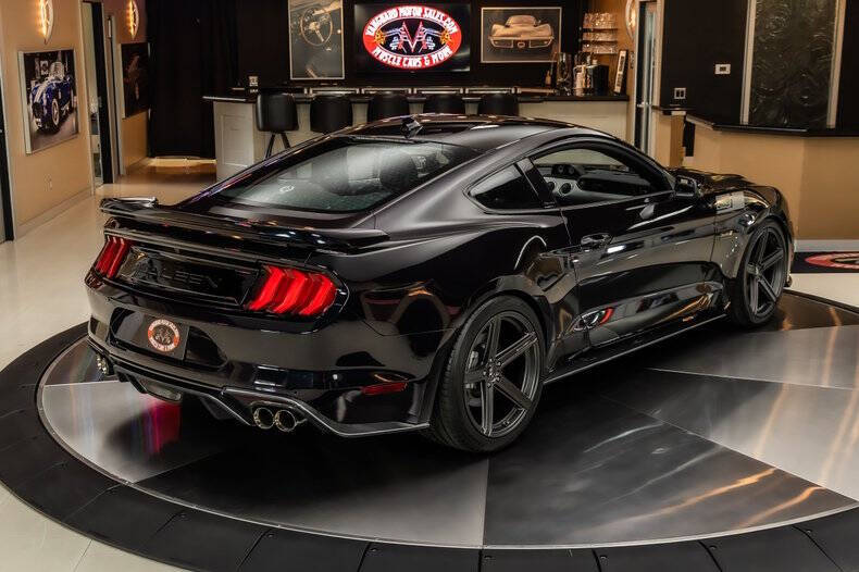 2022 Ford Mustang