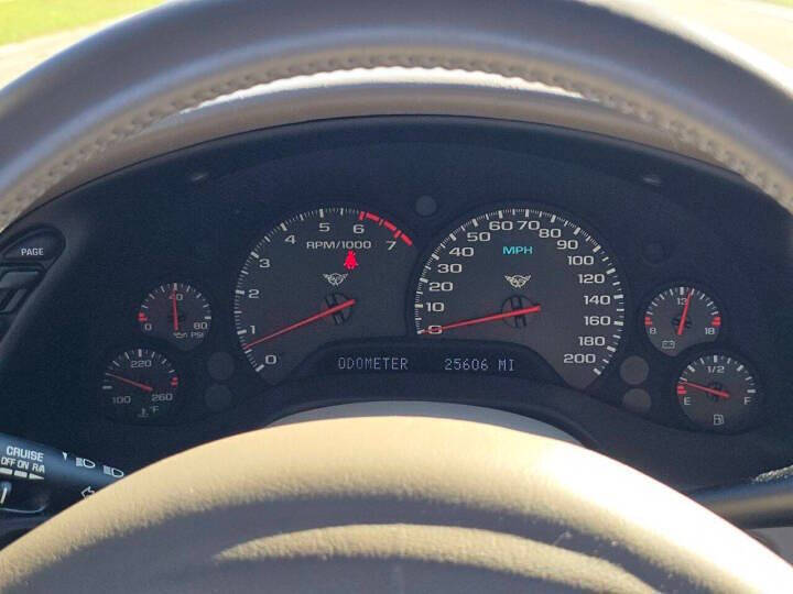 2004 Chevrolet Corvette