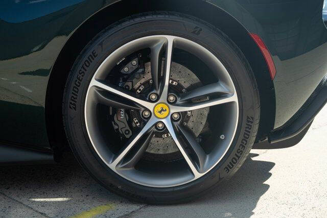 2024 Ferrari 296 GTS