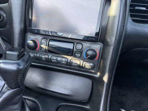 2003 Chevrolet Corvette