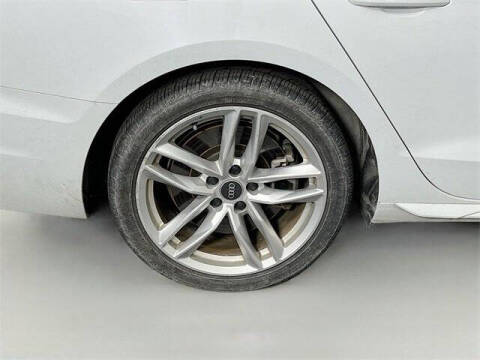 2022 Audi A4 quattro S line Prem Plus 45 TFSI