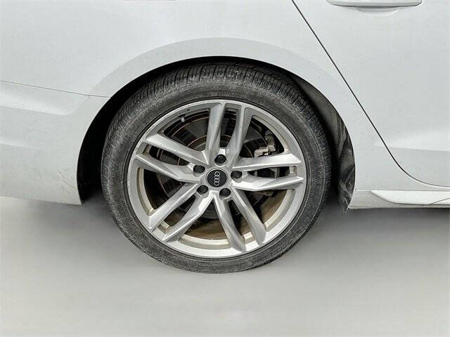 2022 Audi A4 quattro S line Prem Plus 45 TFSI