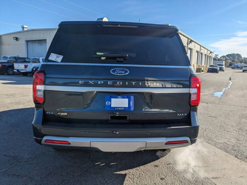 2024 Ford Expedition MAX XLT