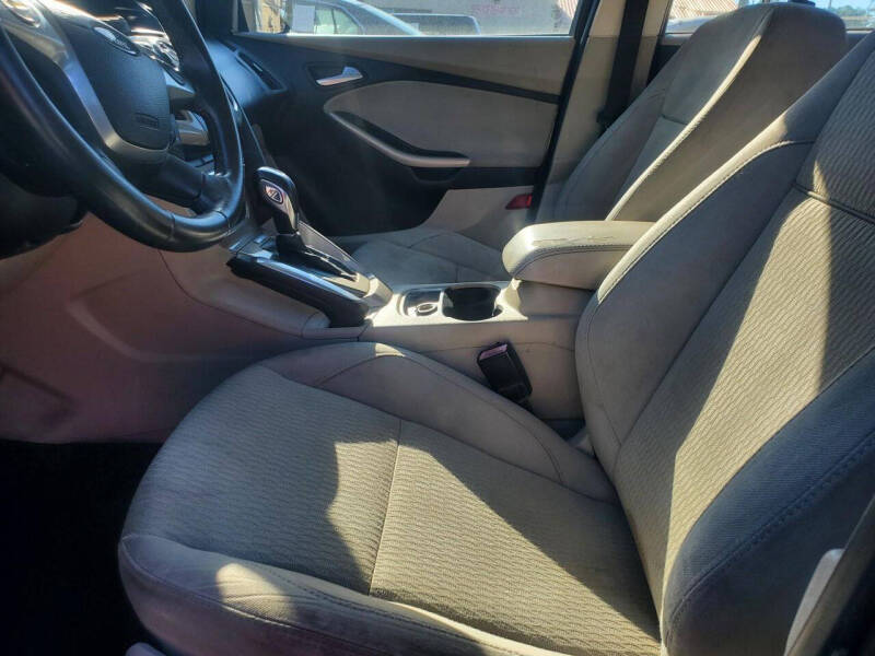 2012 Ford Focus SEL