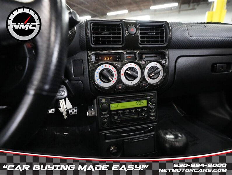 2001 Toyota MR2 Spyder