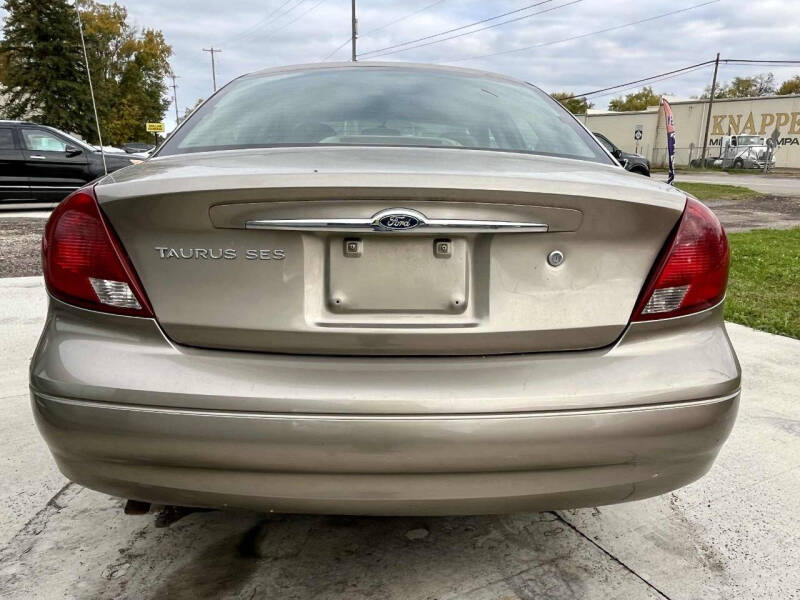 2002 Ford Taurus SES