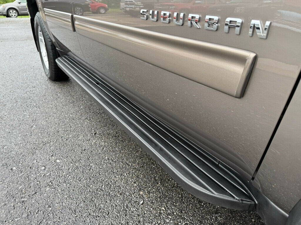 2014 Chevrolet Suburban 14