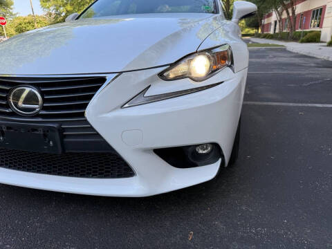 2016 Lexus IS 200t