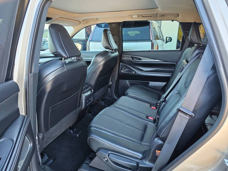 2023 Infiniti QX60 Luxe