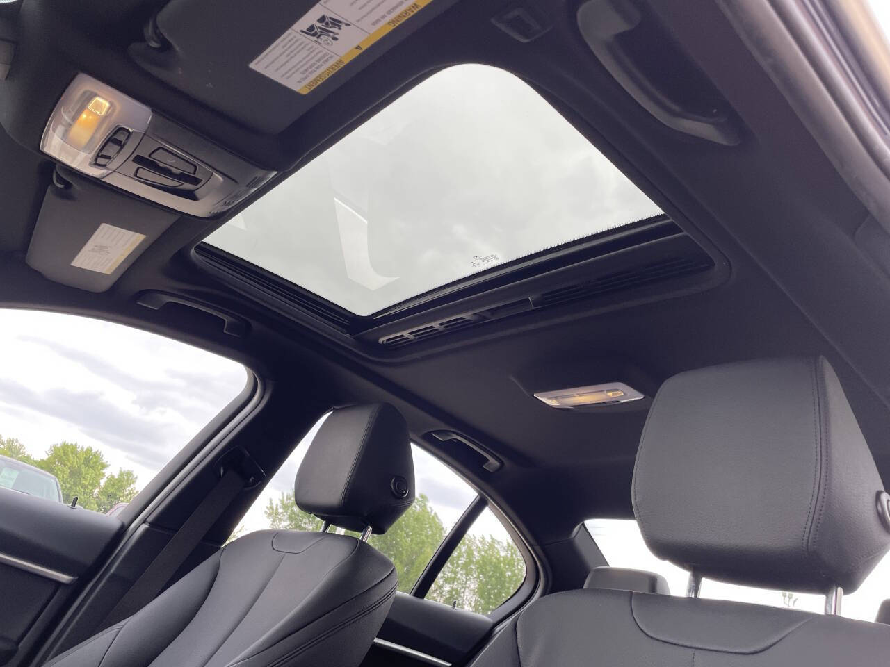 2017 Bmw 330i 330i xDrive photo 14