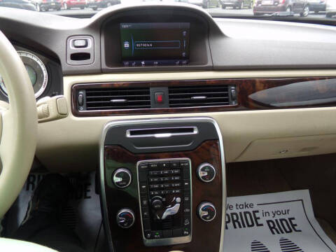 2012 Volvo XC70 T6