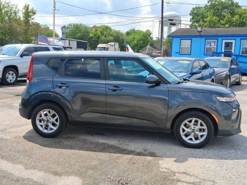 2020 Kia Soul LX