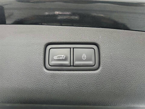 2022 Genesis GV70 2.5T Standard