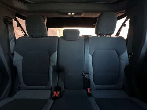 2021 Ford Bronco Base Advanced