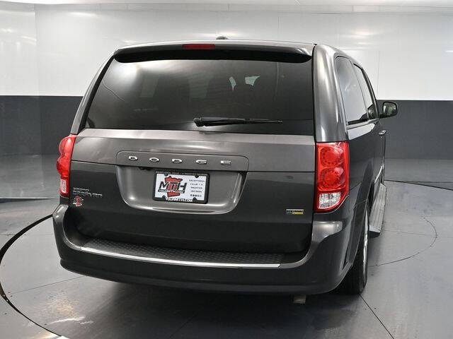 2017 Dodge Grand Caravan SE