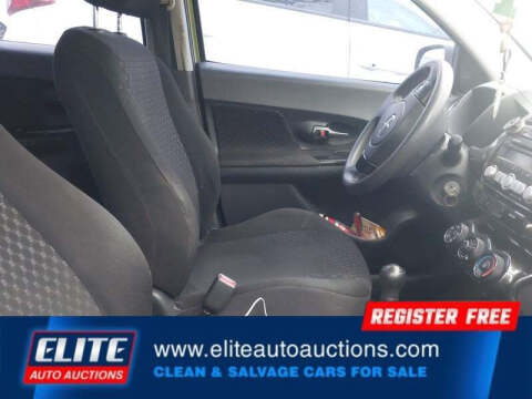 2009 Scion xD