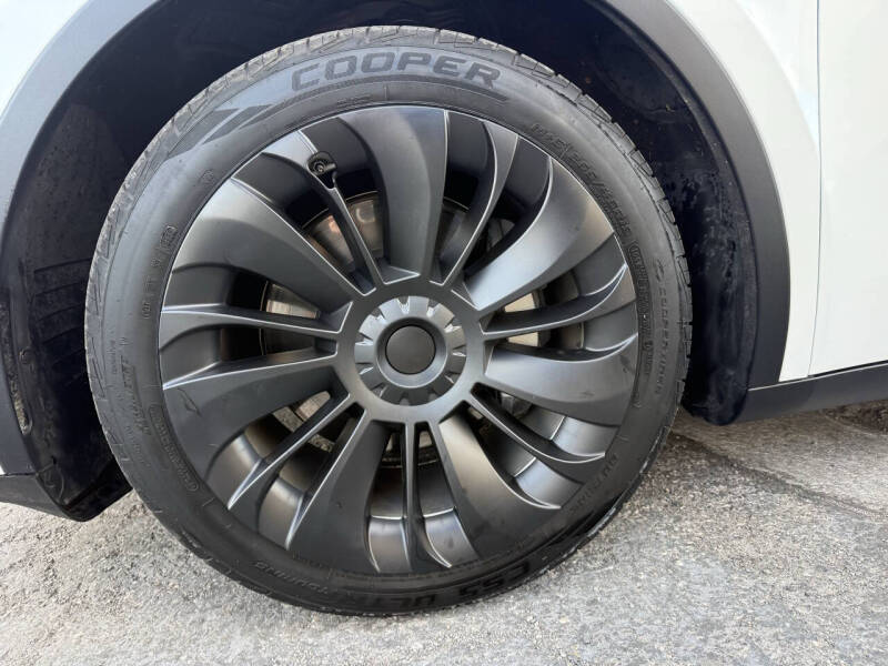 2020 Tesla Model Y Long Range