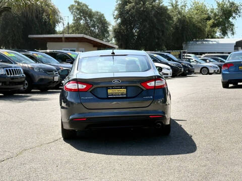 2016 Ford Fusion Hybrid S