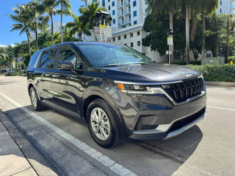 2024 Kia Carnival LX