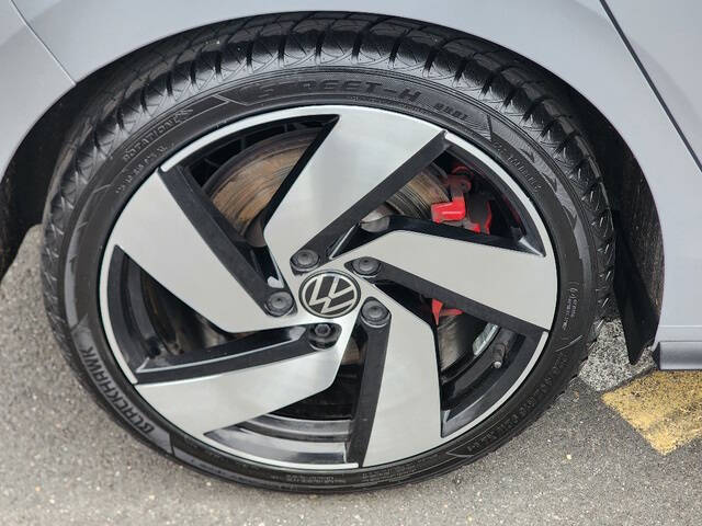 2024 Volkswagen Golf GTI S