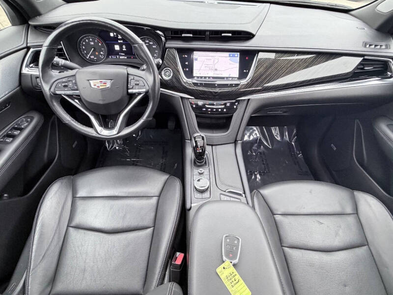 2020 Cadillac XT6 Premium Luxury