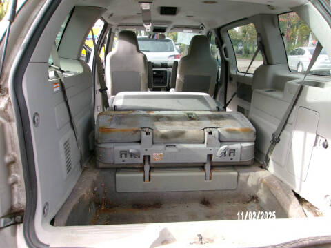 2005 Ford Freestar S