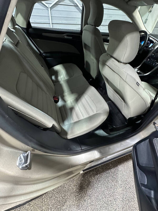 2018 Ford Fusion Hybrid S