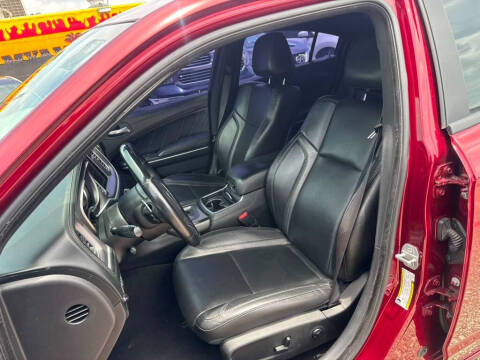 2019 Dodge Charger SXT