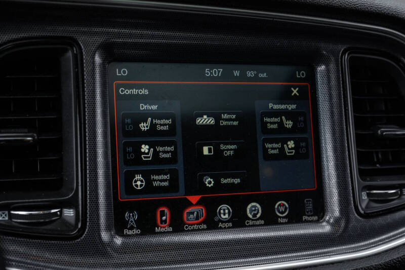 2015 Dodge Challenger SRT 392