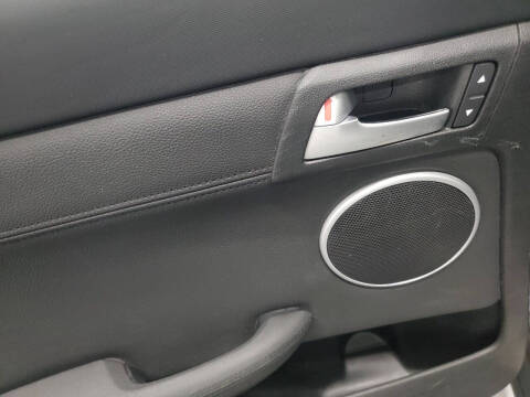 2009 Pontiac G8 Base w/Bluetooth