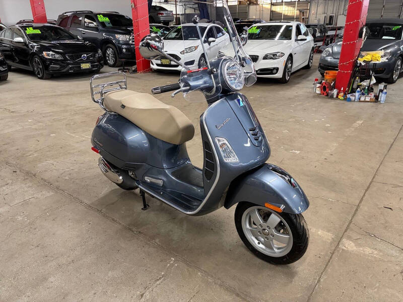 2015 Vespa GTS Super 300