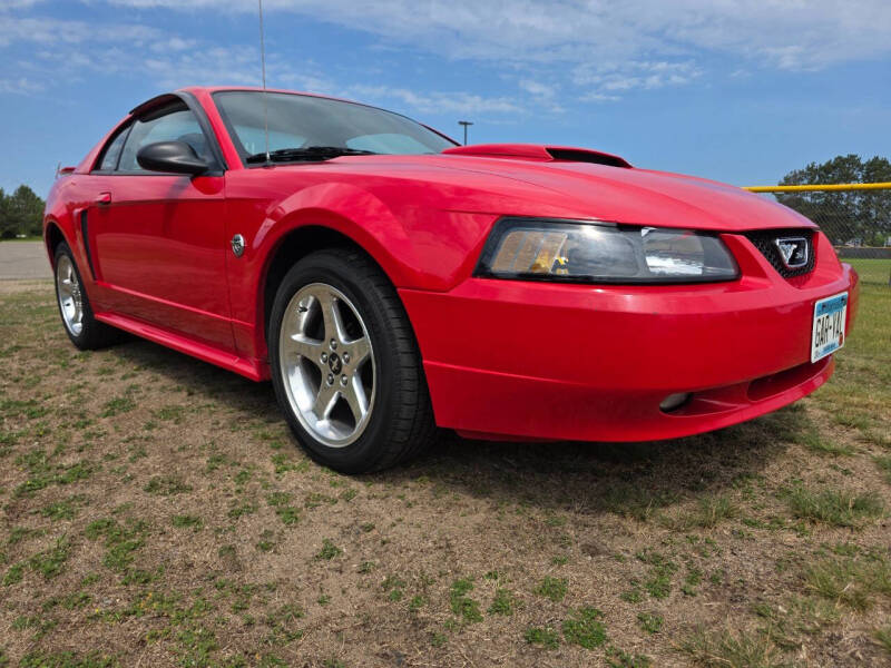 2004 Ford Mustang GT Deluxe