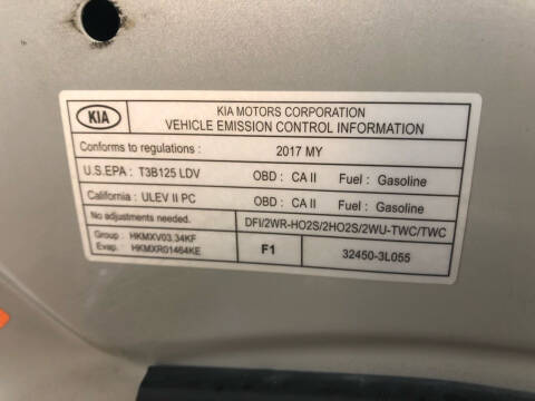 2017 Kia Cadenza Premium