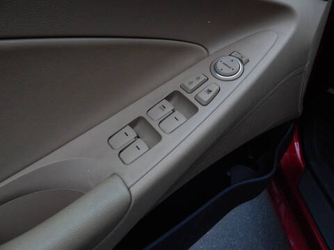 2011 Hyundai Sonata GLS