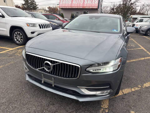 2018 Volvo S90 T5 Momentum