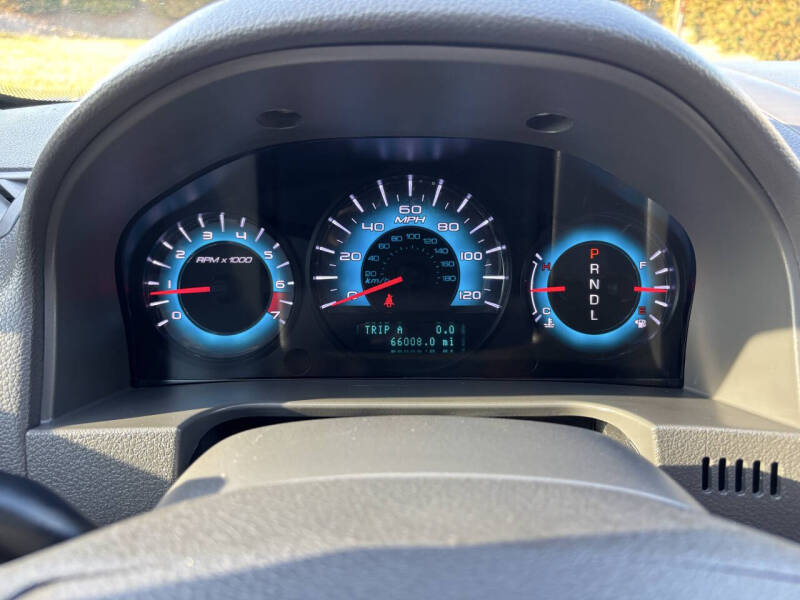 2012 Ford Fusion SE